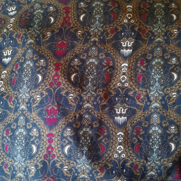 MAX STUDIO High Neck Lace Trimmed Baroque Print Keyhole Back Blouse Sz XL Multi - Picture 8 of 9